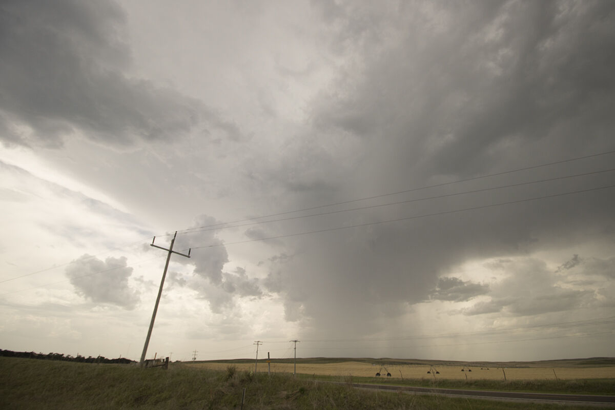 Severe warned storm near North Platte